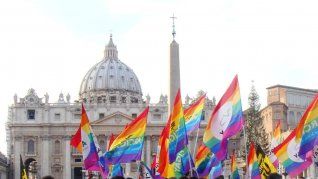 Una manifestación LGTBIQ+ en la plaza San Pedro del Vaticano.&nbsp;