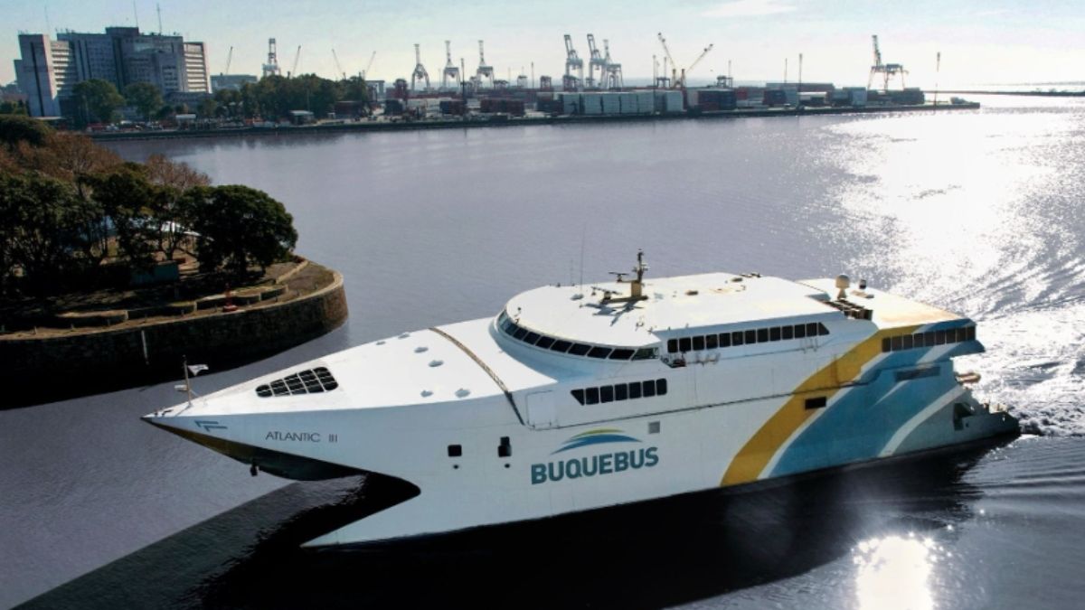 How much does it cost to cross to Uruguay to spend the day in June 2024