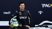 Sergio Checo Pérez se prepara para correr el Gran Premio de Canadá con mejoras en su CadillaC.