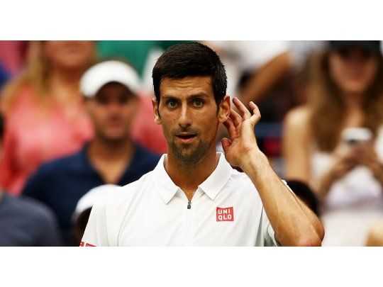 Otro golpe de suerte para Djokovic lo mete en octavos