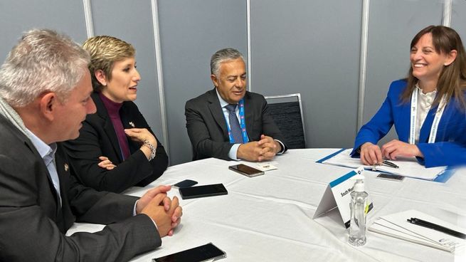 Alfredo Cornejo participá en Canadá de la feria minera Prospectors & Developers Association of Canada.