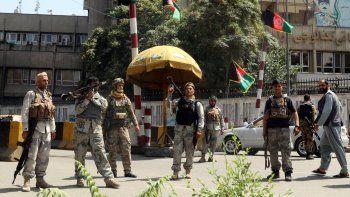 afganistan: lideres politicos crean un consejo para gestionar la transicion