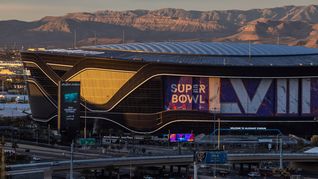El Allegiant Stadium será el escenario donde los Kansas City Chiefs y los San Francisco 49ers decidirán al campeón de la NFL en el Super Bowl LVIII. Los cuatro gigantes quieren cambiar la manera de televisar el