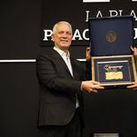 Johnny Depp fue distinguido por Julio Alak en La Plata. Johnny Depp fue distinguido por Julio Alak en La Plata.