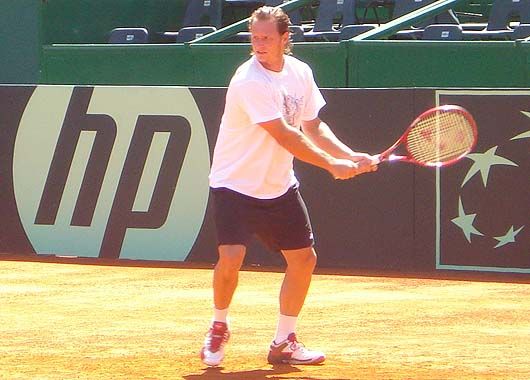David Nalbandian probó su físico para debutar el viernes.