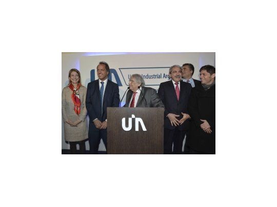 Los industriales recibieron a Scioli con lista de reclamos
