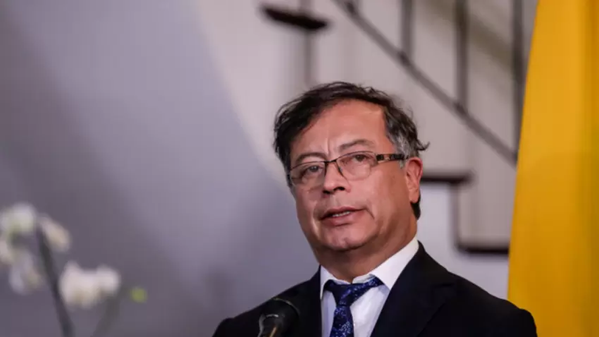 Colombia: Gustavo Petro convocará una consulta popular por reformas laboral y salud