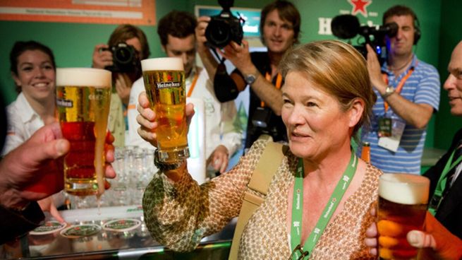 Pudo haberse quedado disfrutando de los millones heredados, pero optó por agigantar la empresa de su padre.