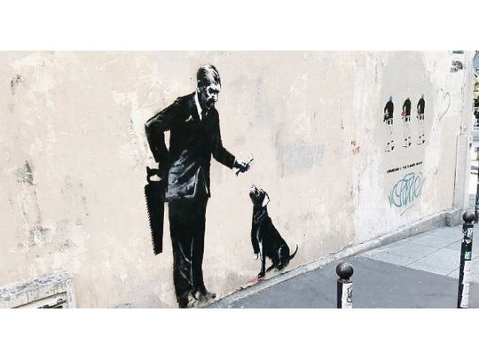 Banksy. El famoso artista anónimo Banksy reconoció en su cuenta de Instagram la autoría de los grafitis aparecidos en París.