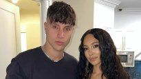 Scarlett Vas y Taylor Ricci esperan su primer hijo.