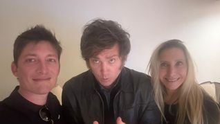 Santiago Caputo, Javier Milei y Karina Milei, protagonistas de la jornada del miércoles, con atención dividida entre ANDIS y el Congreso.