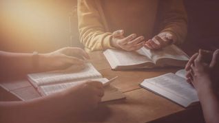 El renacimiento de la Biblia: ¿Por qué la Palabra de Dios vuelve a ser un bestseller?