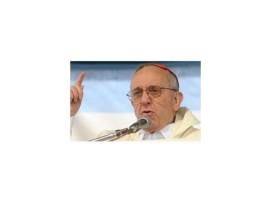 Está en juego la identidad y la supervivencia de la familia, advirtió Bergoglio.
