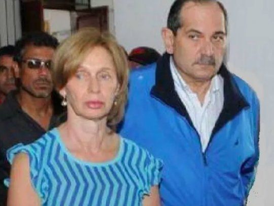 La esposa de Alperovich lo defendió tras su procesamiento: ¿Por qué esa chica volvía a mi casa si se sentía abusada?.