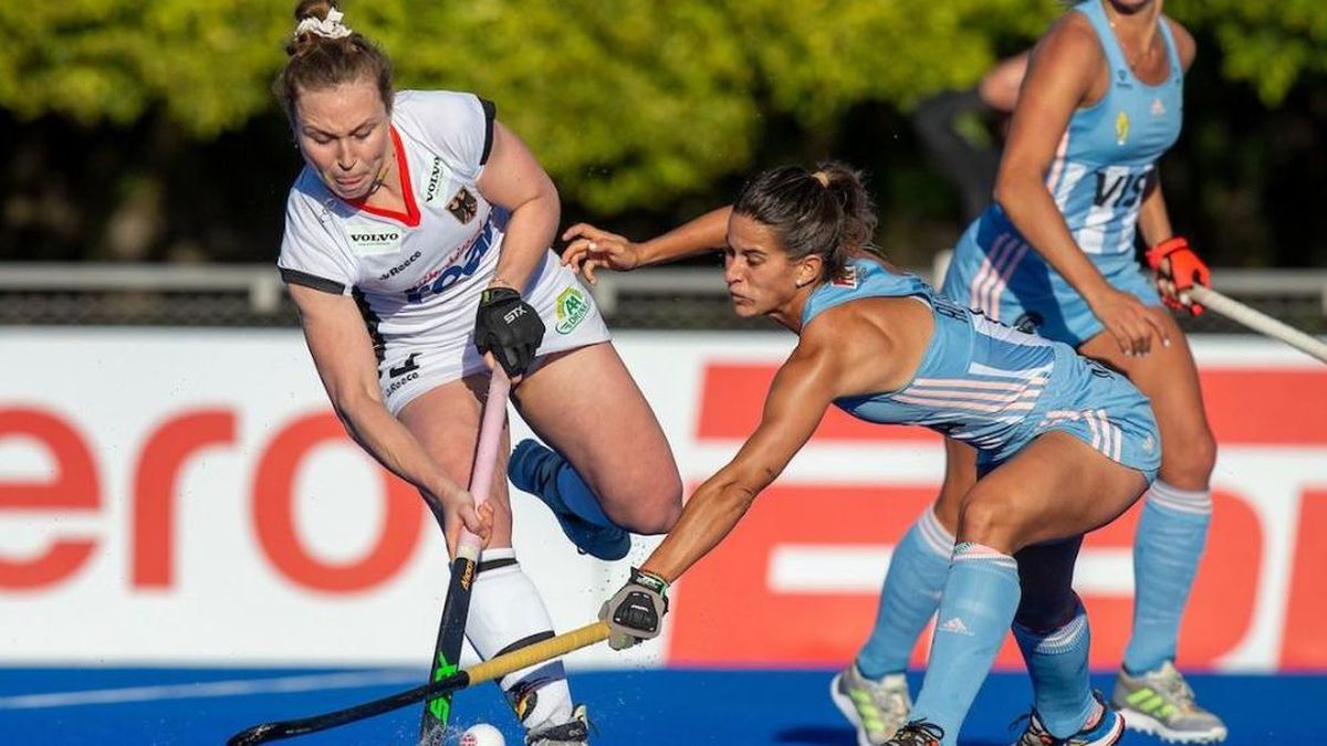 Las Leonas defeated Germany and were one step away from winning the Pro League title
