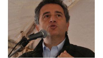 Luis Miguel Etchevere.