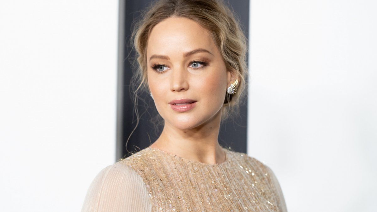 Jennifer Lawrence revealed that she lost two pregnancies before becoming a mother