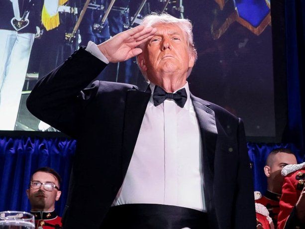 Trump evalúa qué acciones tomar con Irán.