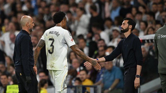 Militao se lesionó y se perdería le mundial.