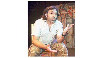 Claudio Gallardou: «Actualmente, hay varios periodistas que actúan y algunos millonarios se creen artistas. Es una suerte de cambalache, como si yo me dedicara a conducir un noticiero».