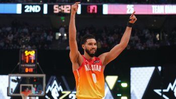 Récord. Jason Tatum marcó 55 puntos en el Juego de las Estrellas y se convirtió en el jugador con más puntos en un All Star Game.