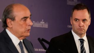 Guillermo Francos renunció como jefe de Gabinete y Manuel Adorni asumirá en su lugar.  Guillermo Francos renunció como jefe de Gabinete y Manuel Adorni asumirá en su lugar.