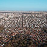Vista aérea de parte del Paque Saavedra y la geografía oval de este punto del norte de CABA próximo con la Avenida General Paz Vista aérea de parte del Paque Saavedra y la geografía oval de este punto del norte de CABA próximo con la Avenida General Paz