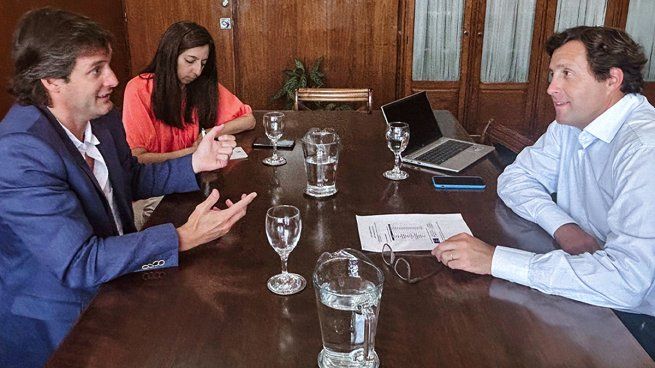 El presidente del Banco Central del Uruguay, Diego Labat, recibió al presidente de la Unión de Exportadores del Uruguay, Facundo Márquez.
