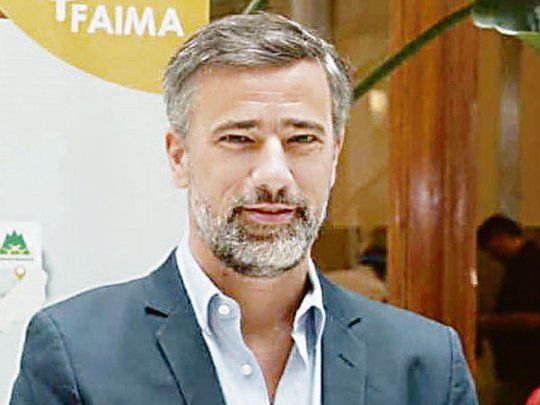 Román Queiroz