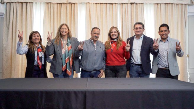 Los candidatos corresponden a Gabriela Pedrali y Ricardo Herrera, como titulares, junto a Adriana Olima y Ariel Bejarano como suplentes.