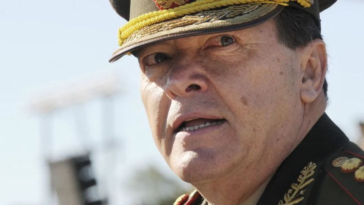 Milani respald&oacute; que un militar asuma el Ministerio de Defensa.