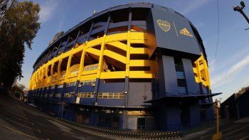 Hasta ahora, en&nbsp;Boca&nbsp;se registraron tres&nbsp;positivos&nbsp;(Agustín&nbsp;Almendra,&nbsp;Agustín Lastra&nbsp;e&nbsp;Iván Marcone) y dos falsos positivos (Walter Bou&nbsp;y&nbsp;Lisandro López).