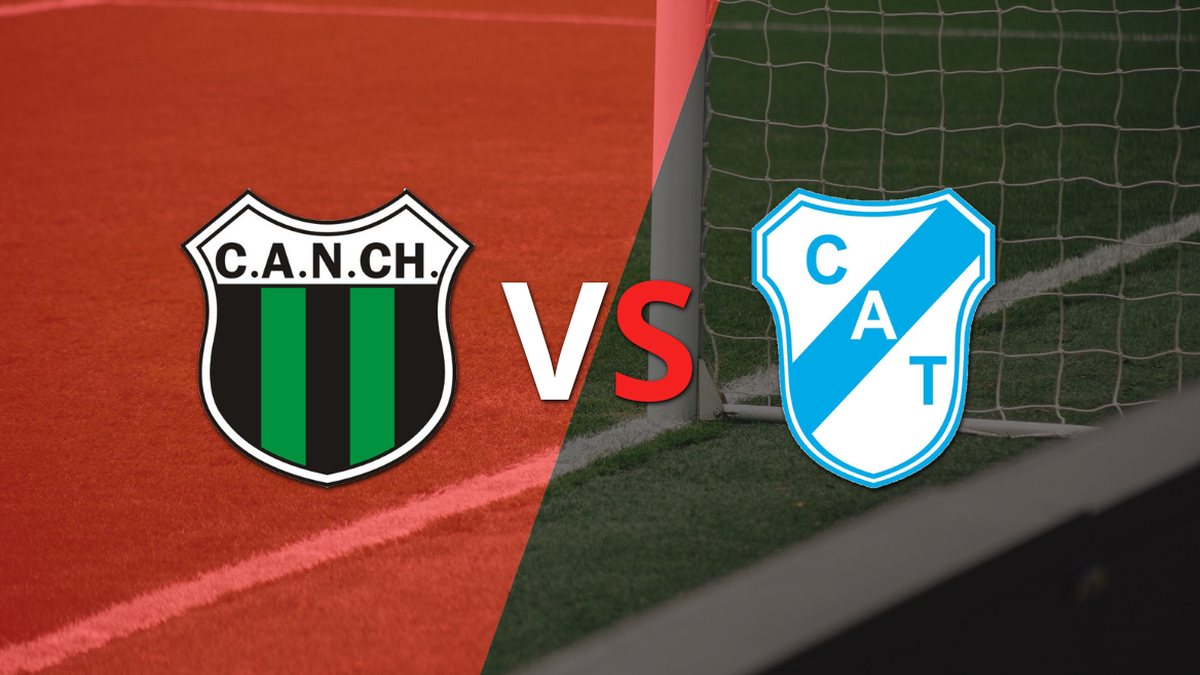 The first half ends with a victory for Nueva Chicago over Temperley