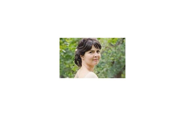 Carolin Lovell.