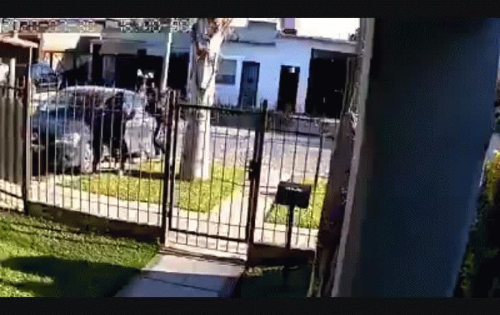 El robo quedó registrado por las cámaras de seguridad