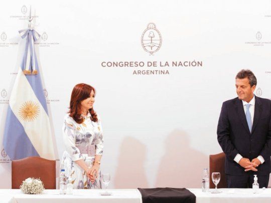 presidencias. El acto estuvo encabezado por Cristina de Kirchner y Sergio Massa como autoridades de cada Cámara.