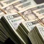 Los inversores esperan que el Gobierno comience a acumular reservas. Los inversores esperan que el Gobierno comience a acumular reservas.