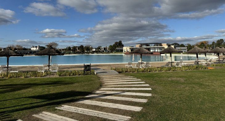 Terralagos, en Canning Terralagos, en Canning