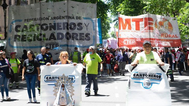 Marcha economía popular3.jpg