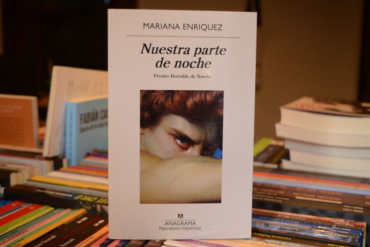 NUESTRA PARTE DE NOCHE - ENRIQUEZ MARIANA - Sinopsis del libro