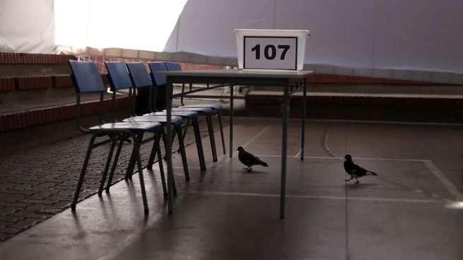 urnas chile reuters.jpg