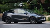 Tesla busca dominar el mercado de loa conducción autónoma.