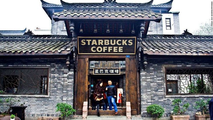 La cadena Starbucks cuenta con alrededor de 8.000 tiendas en China.