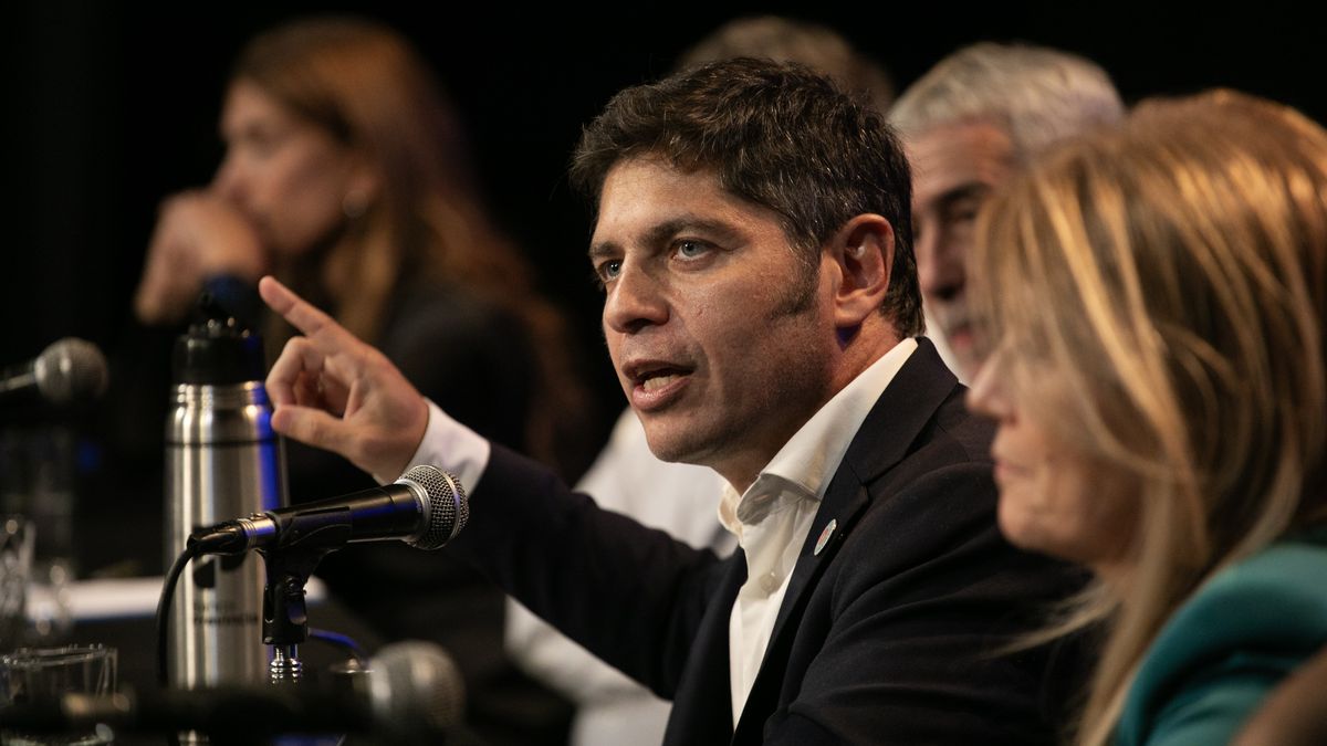 Axel Kicillof acus� a Javier Milei de usar los fondos a las provincias como 