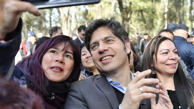 El gobernador bonaerense encabezó una recorrida por el municipio de Lomas de Zamora.&nbsp;