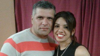 Denise Vergara, junto a su ex pareja, Miguel Gutiérrez.