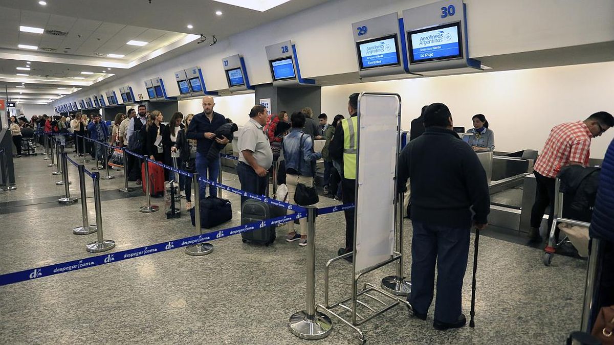 almost 173 thousand Argentines traveled abroad in February almost 173 thousand Argentines traveled abroad in February