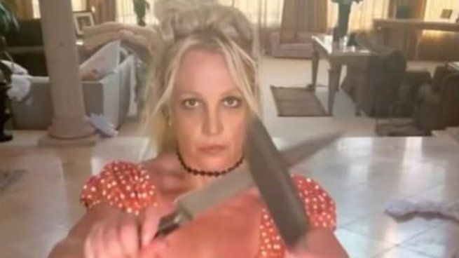 The reason behind Britney Spears’ viral video that worried her fans