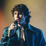 Nueva música directamente desde España. Nueva música directamente desde España.