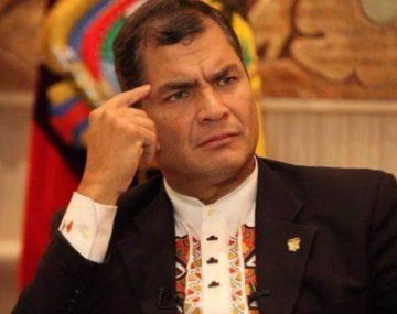 Rafael Correa cuestionó los números oficiales sobre coronavirus en Ecuador.